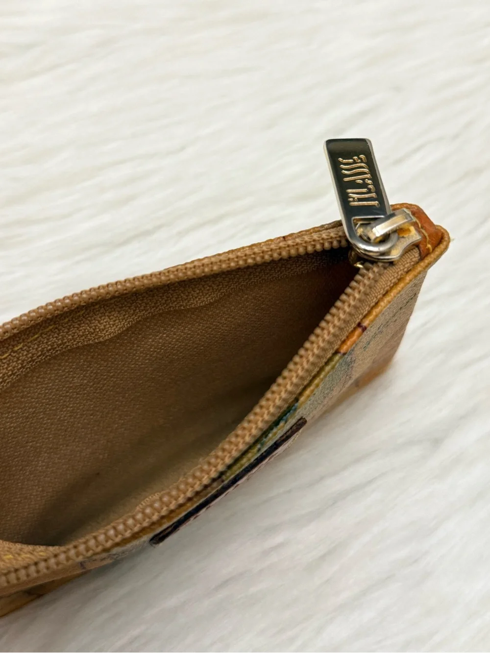 ALVIERO MARTINI - PRIMA CLASSE BROWN TAN PVC LEATHER ZIP POUCH WALLET